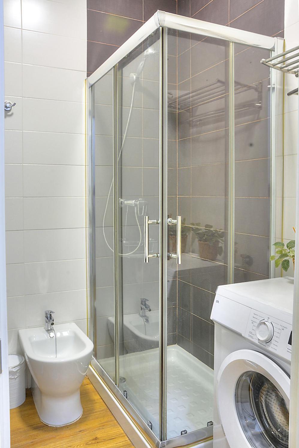 Family Luxury Argote Apartment Sevilla Bagian luar foto